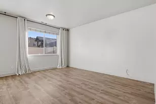 282 Cascade Ct, Saratoga Springs, UT 84045 - Photo 15