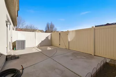 282 Cascade Ct, Saratoga Springs, UT 84045 - Photo 29