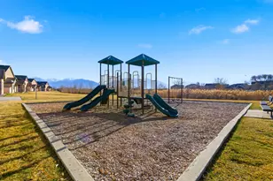 282 Cascade Ct, Saratoga Springs, UT 84045 - Photo 31