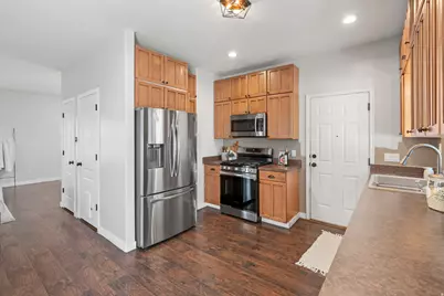 88 E Aparicio Dr, Tooele, UT 84074 - Photo 13