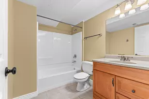 9525 S Carriage Chase Ln, Sandy, UT 84092 - Photo 29