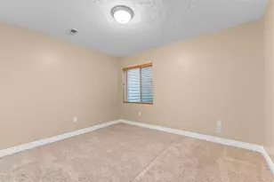 9525 S Carriage Chase Ln, Sandy, UT 84092 - Photo 27