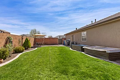 1729 E County Canyon Dr, Saint George, UT 84790 - Photo 23