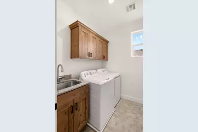 498 E Todd Pl, Washington, UT 84780 - Photo 25