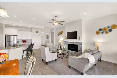 498 E Todd Pl, Washington, UT 84780 - Photo 9
