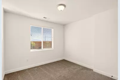 498 E Todd Pl, Washington, UT 84780 - Photo 41