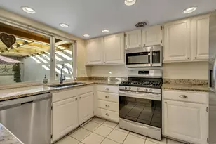 1740 E 4900 S, Holladay, UT 84117 - Photo 7