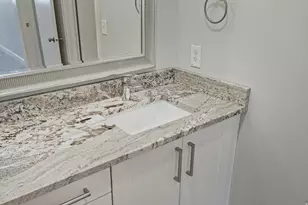 2718 S Highland Dr, Salt Lake City, UT 84106 - Photo 21