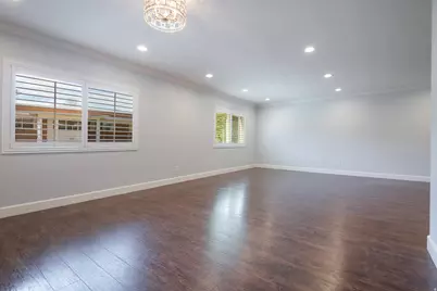 2718 S Highland Dr #2, Salt Lake City, UT 84106 - Photo 11