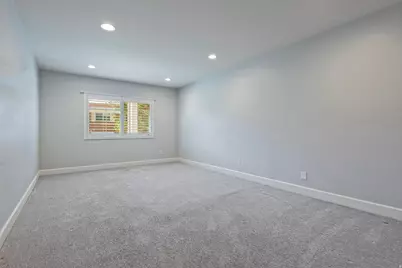 2718 S Highland Dr #2, Salt Lake City, UT 84106 - Photo 17