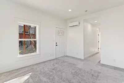 715 W Cahoon St, Ogden, UT 84401 - Photo 5