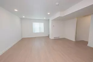 66 E 200 S, Clearfield, UT 84015 - Photo 11