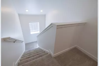 356 W 25 N, Layton, UT 84041 - Photo 19