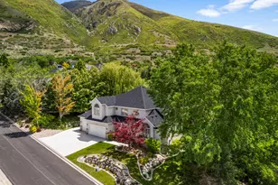 2016 E Graystone Ln S, Draper, UT 84020 - Photo 1