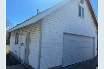 664 E Center St, Logan, UT 84321 - Photo 23