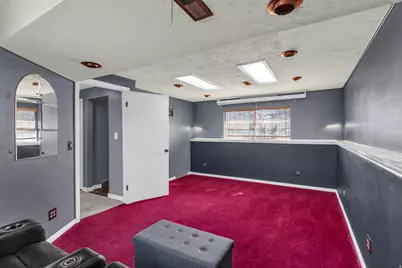 4746 W Roundtable Rd S, West Valley, UT 84120 - Photo 19