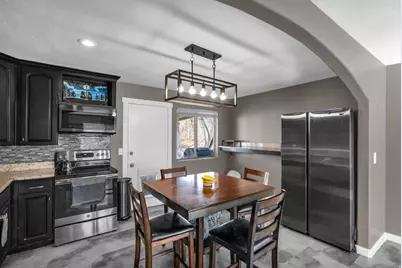 4746 W Roundtable Rd S, West Valley, UT 84120 - Photo 9