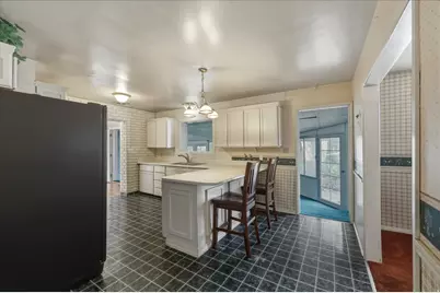 376 S 400 E, Orem, UT 84097 - Photo 13