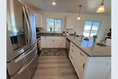 5256 S 2000 W, Roy, UT 84067 - Photo 7