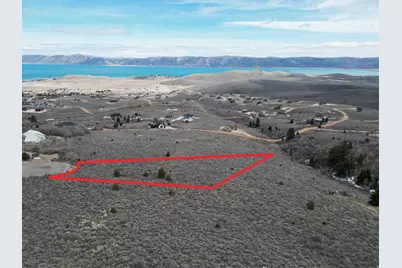 3335 S Mules Ear Cir #37, Garden City, UT 84028 - Photo 3