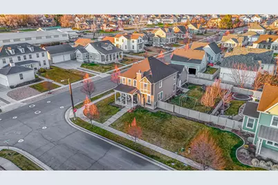 356 N Apple Leaf Ave, Kaysville, UT 84037 - Photo 37