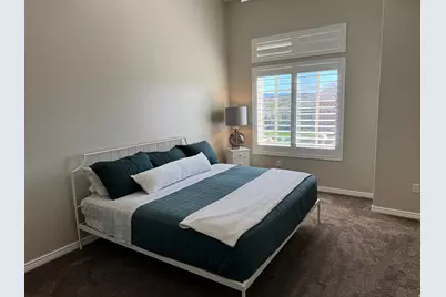 211 E Swallowtail Ln, Washington, UT 84780 - Photo 19