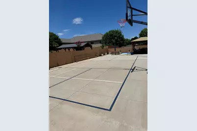 211 E Swallowtail Ln, Washington, UT 84780 - Photo 31