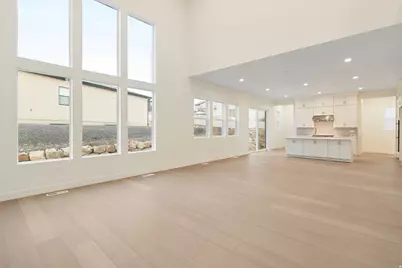 447 N Pinnacle Ln #25, Saratoga Springs, UT 84045 - Photo 5