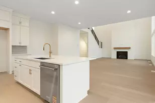 447 N Pinnacle Ln, Saratoga Springs, UT 84045 - Photo 9