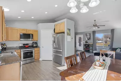 4636 E Jimmy Ln, Eagle Mountain, UT 84005 - Photo 9