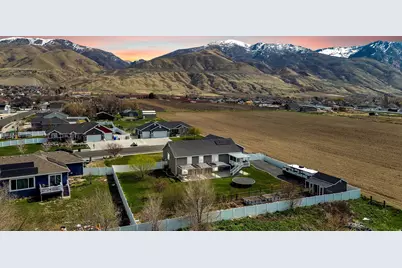 3056 S 1450 W, Perry, UT 84302 - Photo 45