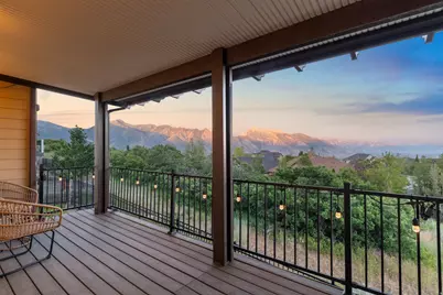 2158 E Bald Eagle Ct S, Draper (UT Cnty), UT 84020 - Photo 7