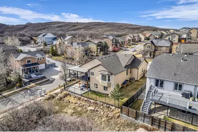 2158 E Bald Eagle Ct S, Draper (UT Cnty), UT 84020 - Photo 47