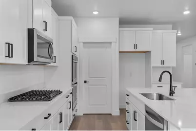 1583 E 960 N #201, Salem, UT 84653 - Photo 13