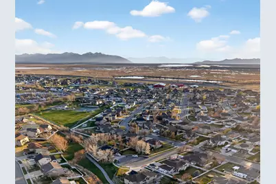 1882 W Old Fort Cir, Farmington, UT 84025 - Photo 53