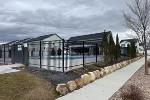 653 E Ryegrass Dr, Eagle Mountain, UT 84005 - Photo 19