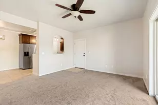 203 E Jordan Ridge Blvd, Saratoga Springs, UT 84045 - Photo 13