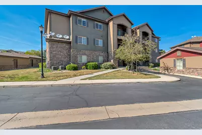 203 E Jordan Ridge Blvd #207, Saratoga Springs, UT 84045 - Photo 9