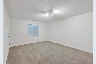 4568 W Temple Shadows Dr, Cedar Hills, UT 84062 - Photo 25