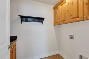 4568 W Temple Shadows Dr, Cedar Hills, UT 84062 - Photo 21