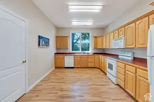 4568 W Temple Shadows Dr, Cedar Hills, UT 84062 - Photo 49