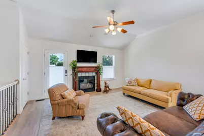 4568 W Temple Shadows Dr, Cedar Hills, UT 84062 - Photo 9