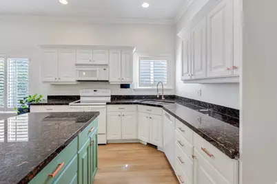 4568 W Temple Shadows Dr, Cedar Hills, UT 84062 - Photo 7