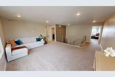 11779 S Windcroft Ct E, Sandy, UT 84092 - Photo 23