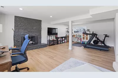 2853 E Willow Dr, Sandy, UT 84093 - Photo 29