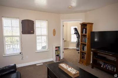 7532 N Castle Rock Rd E, Eagle Mountain, UT 84005 - Photo 11