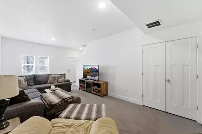 39 N 300 W, Santaquin, UT 84655 - Photo 9