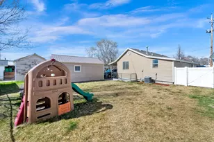 279 W Pacific Dr, American Fork, UT 84003 - Photo 17