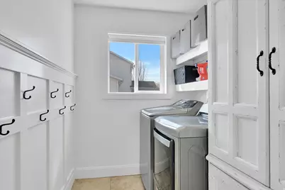 751 E 440 S, Hyrum, UT 84319 - Photo 11