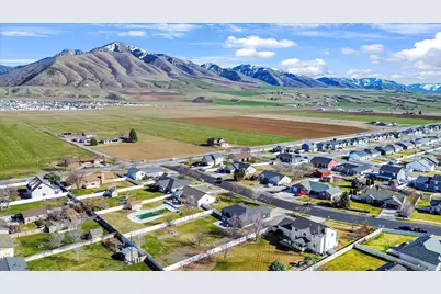 751 E 440 S, Hyrum, UT 84319 - Photo 51